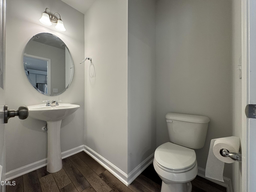 104 Jade Creek Drive - Photo 18