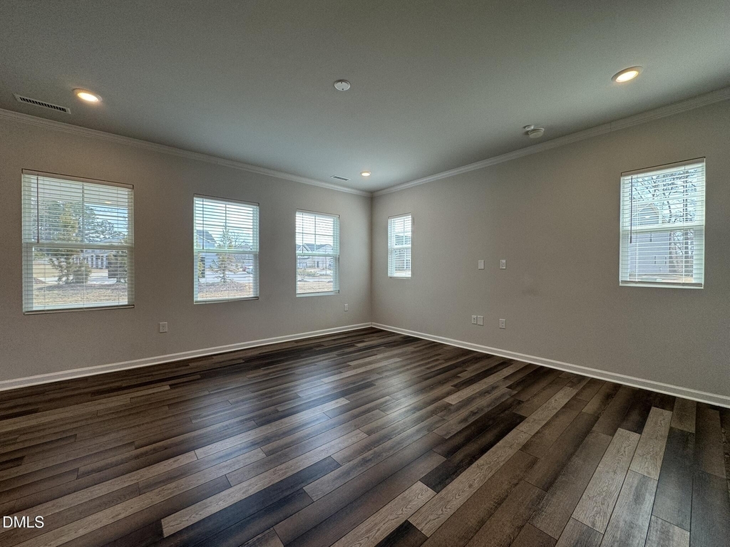 104 Jade Creek Drive - Photo 11