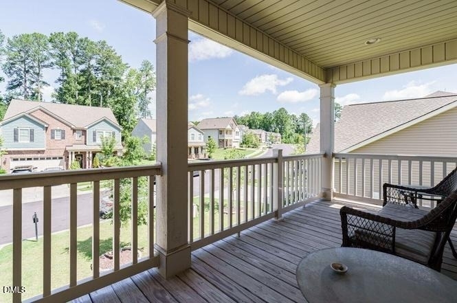 1011 Poplar Street - Photo 2