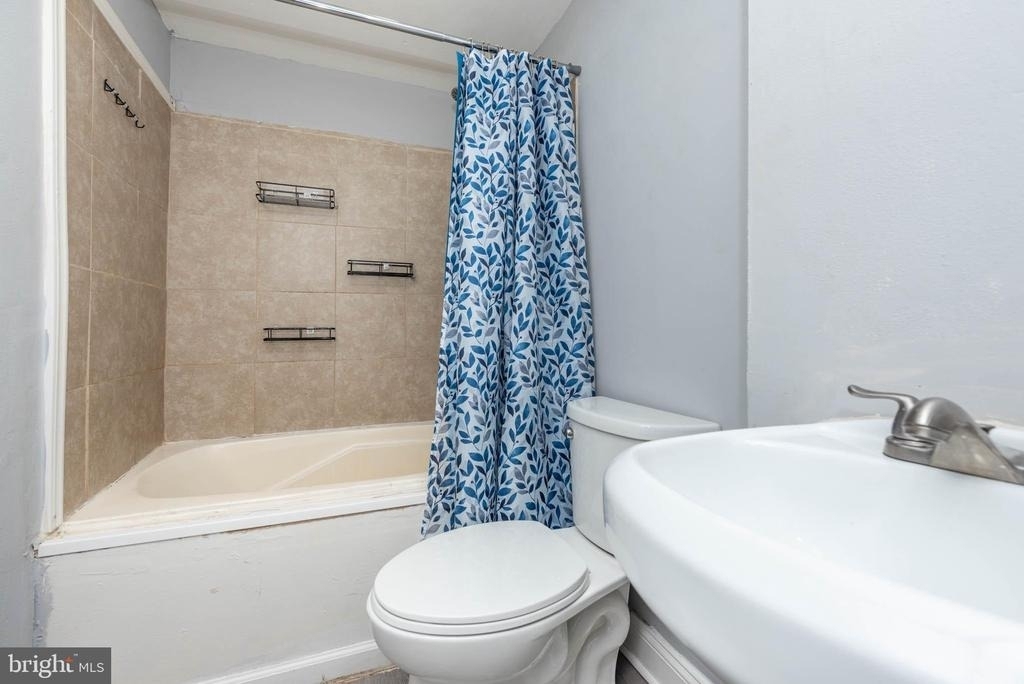 1124 Washington Boulevard - Photo 11