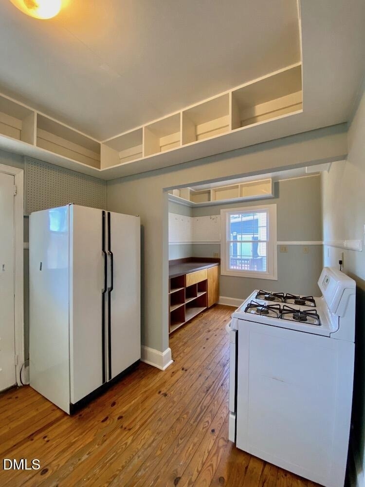 1927 Ward Street - Photo 6