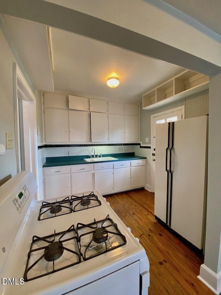1927 Ward Street - Photo 9