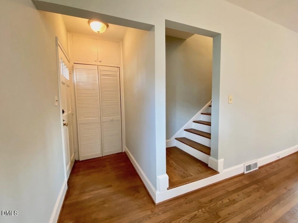 1927 Ward Street - Photo 2