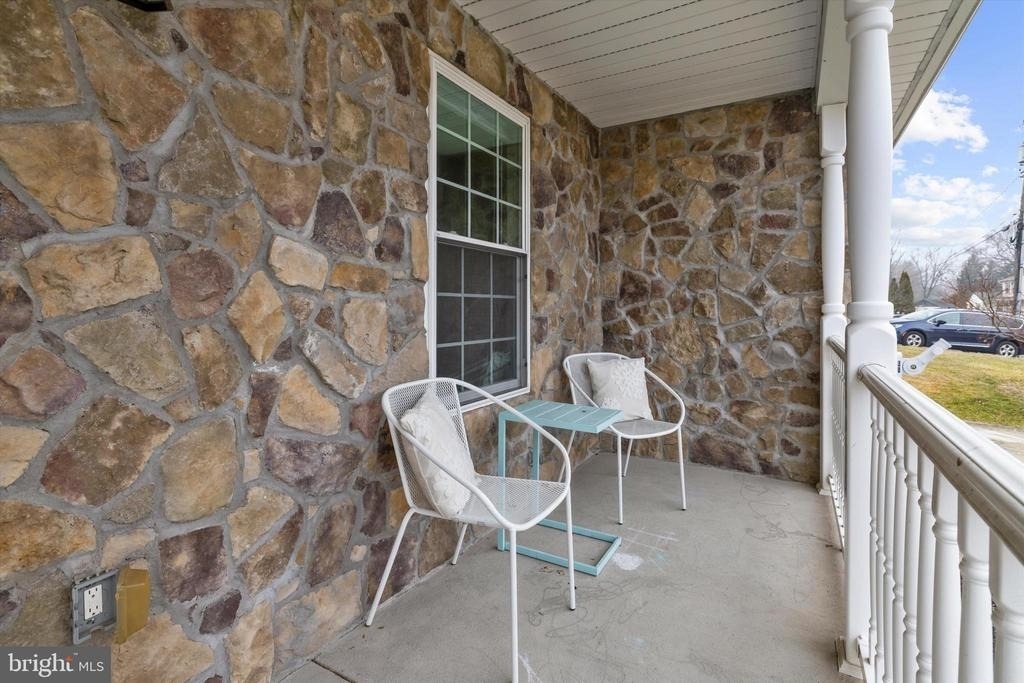 7665 Cedar Drive - Photo 4
