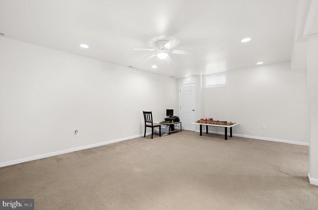 7665 Cedar Drive - Photo 37
