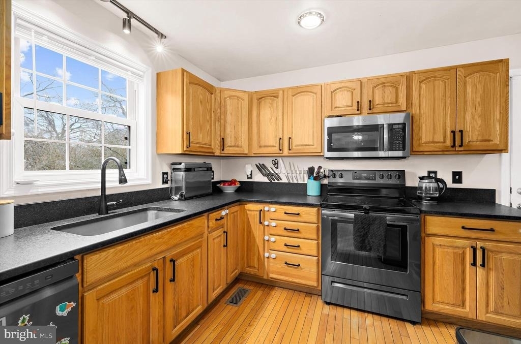 7665 Cedar Drive - Photo 14