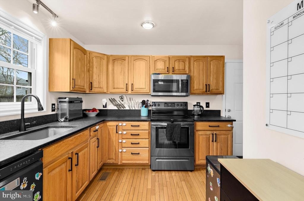 7665 Cedar Drive - Photo 12