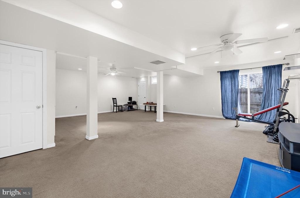 7665 Cedar Drive - Photo 39