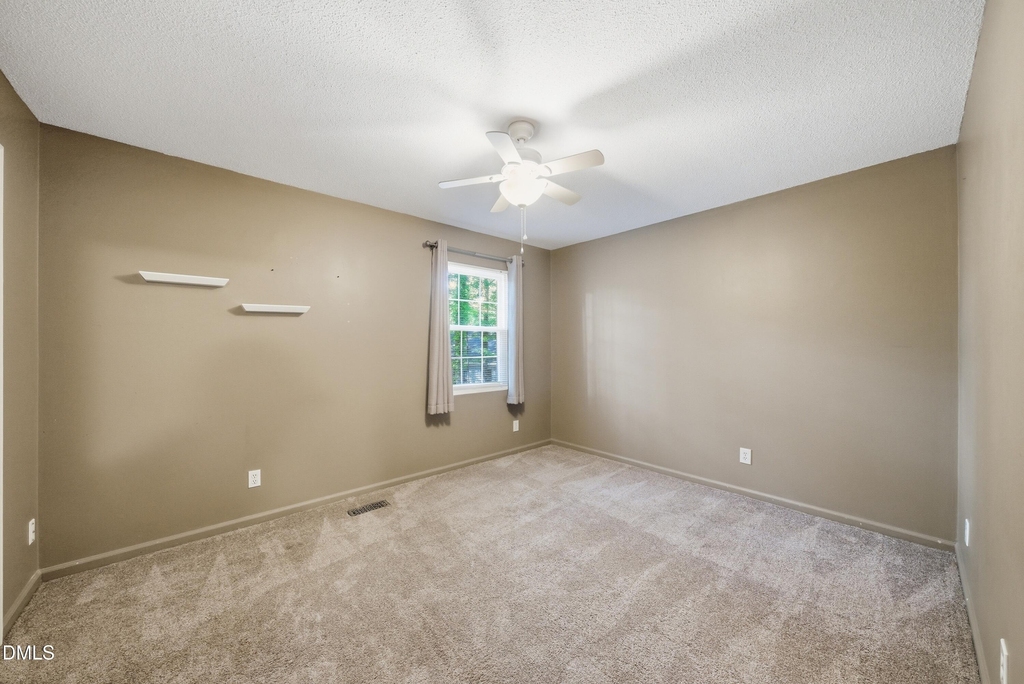 6355 New Market Way - Photo 21