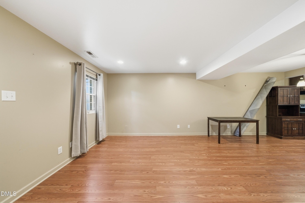 6355 New Market Way - Photo 17