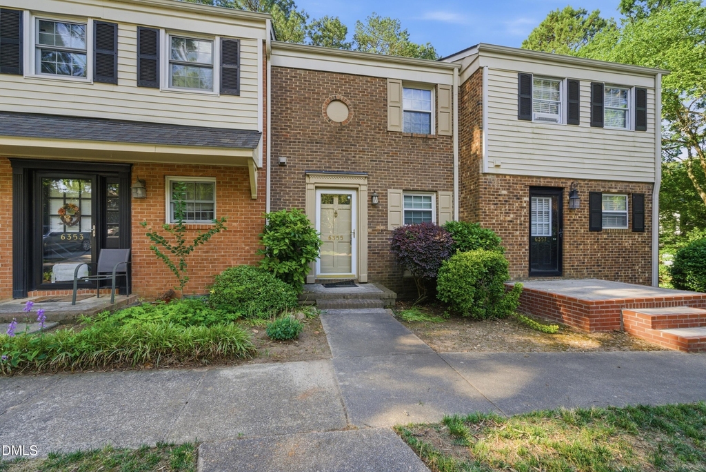 6355 New Market Way - Photo 1