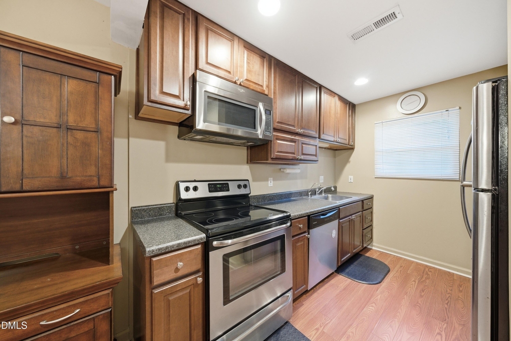 6355 New Market Way - Photo 9