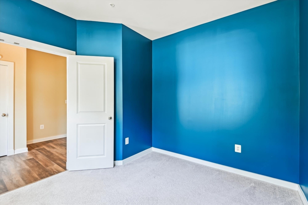 1679 Signalman Court - Photo 18