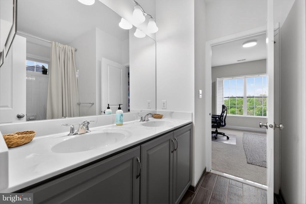 1036 Matthew Way - Photo 41