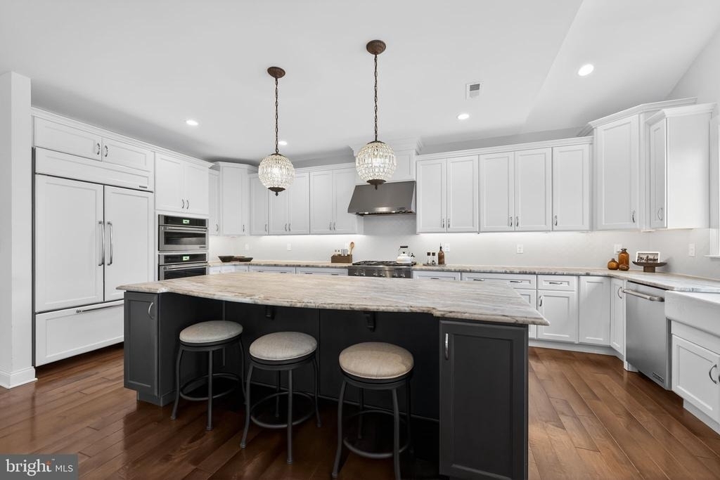 1036 Matthew Way - Photo 16