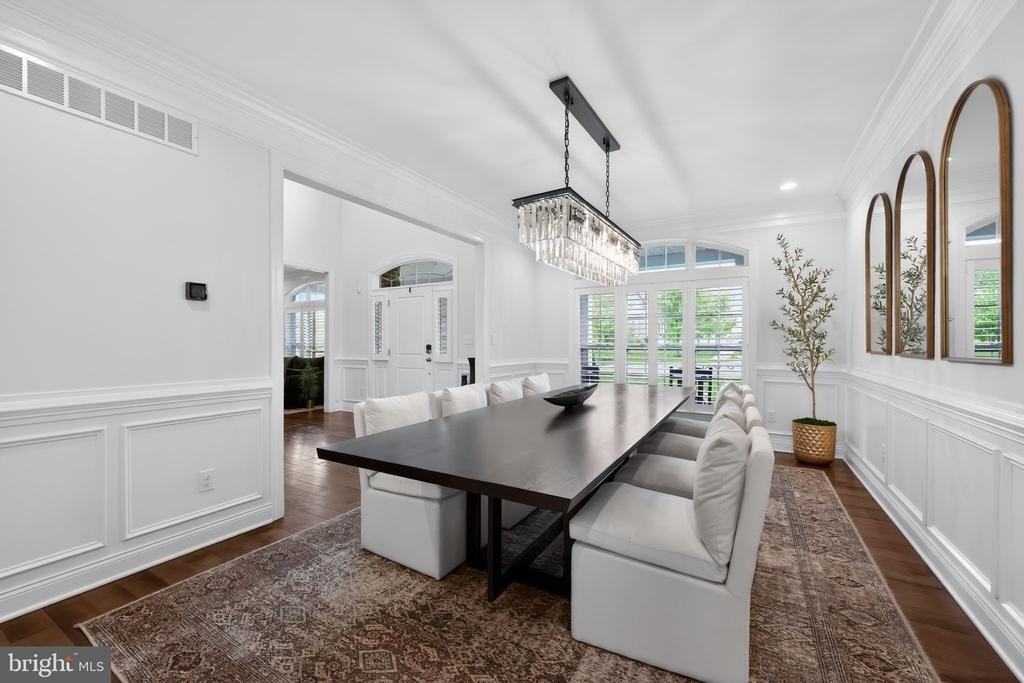 1036 Matthew Way - Photo 6