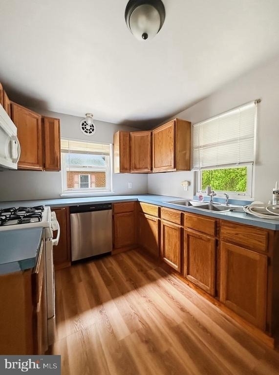 706 S College Avenue - Photo 3