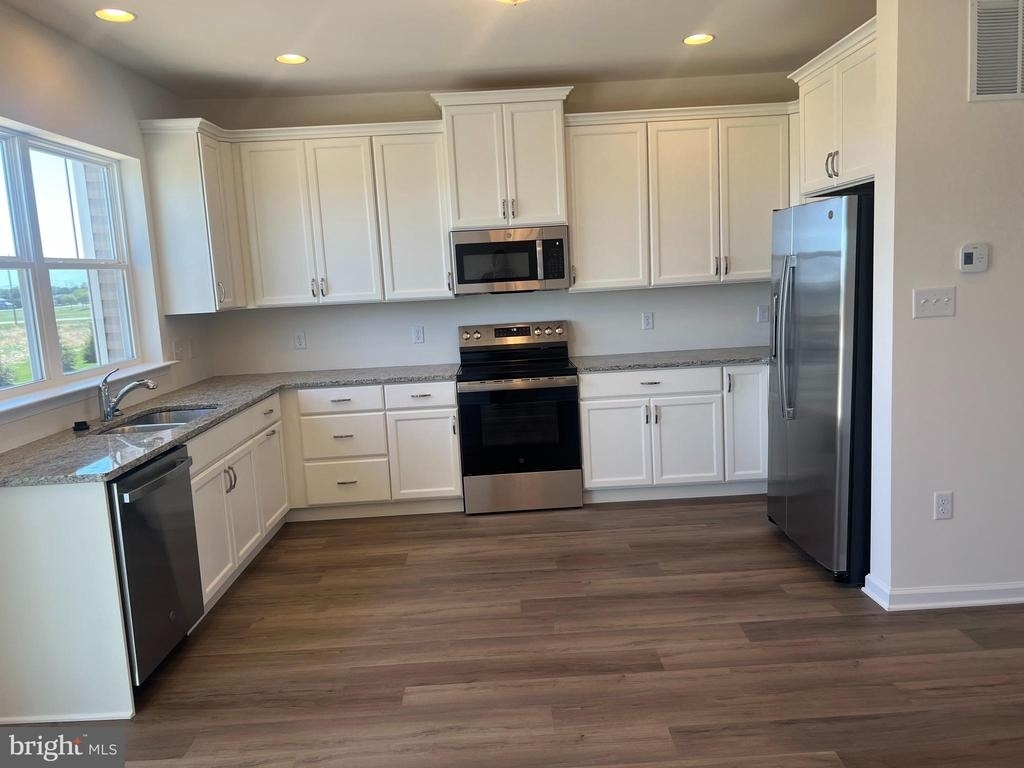 756 Rosler Way - Photo 6