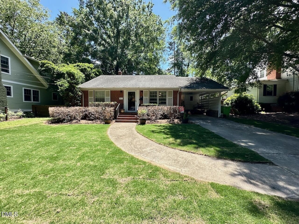 2813 Barmettler Street - Photo 1