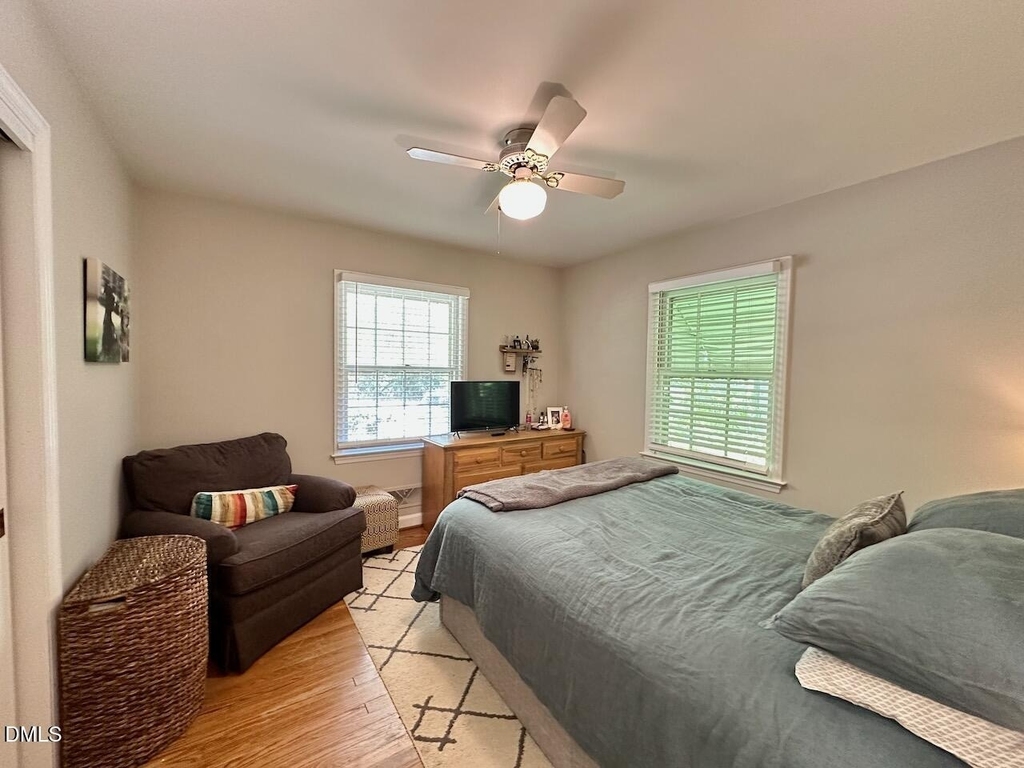 2813 Barmettler Street - Photo 10