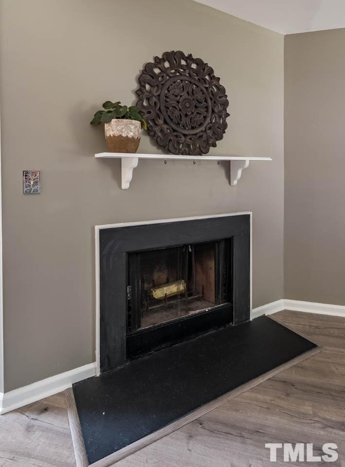 135 Coleridge Court - Photo 4