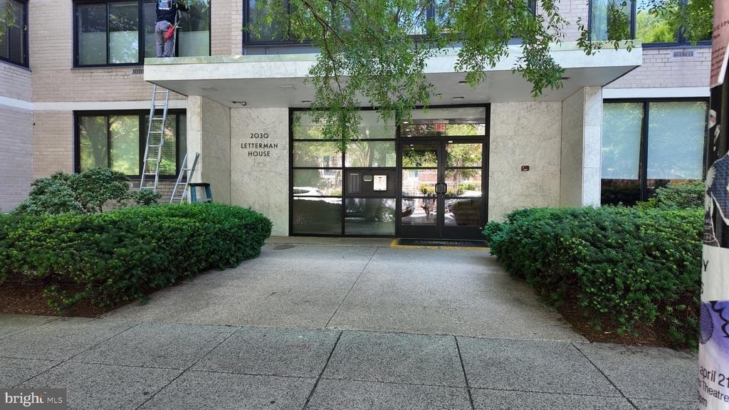 2030 F Street Nw - Photo 0