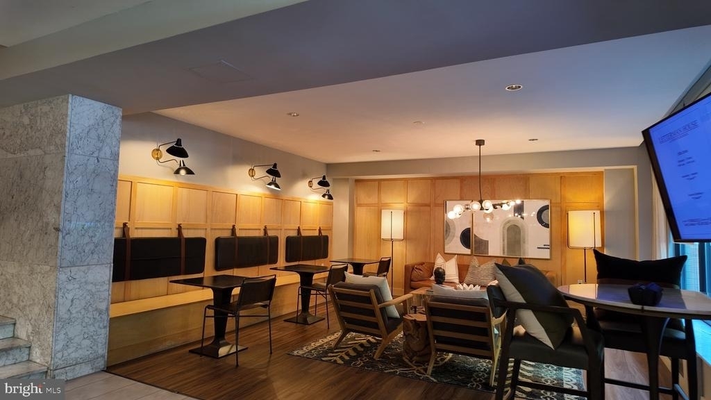 2030 F Street Nw - Photo 9