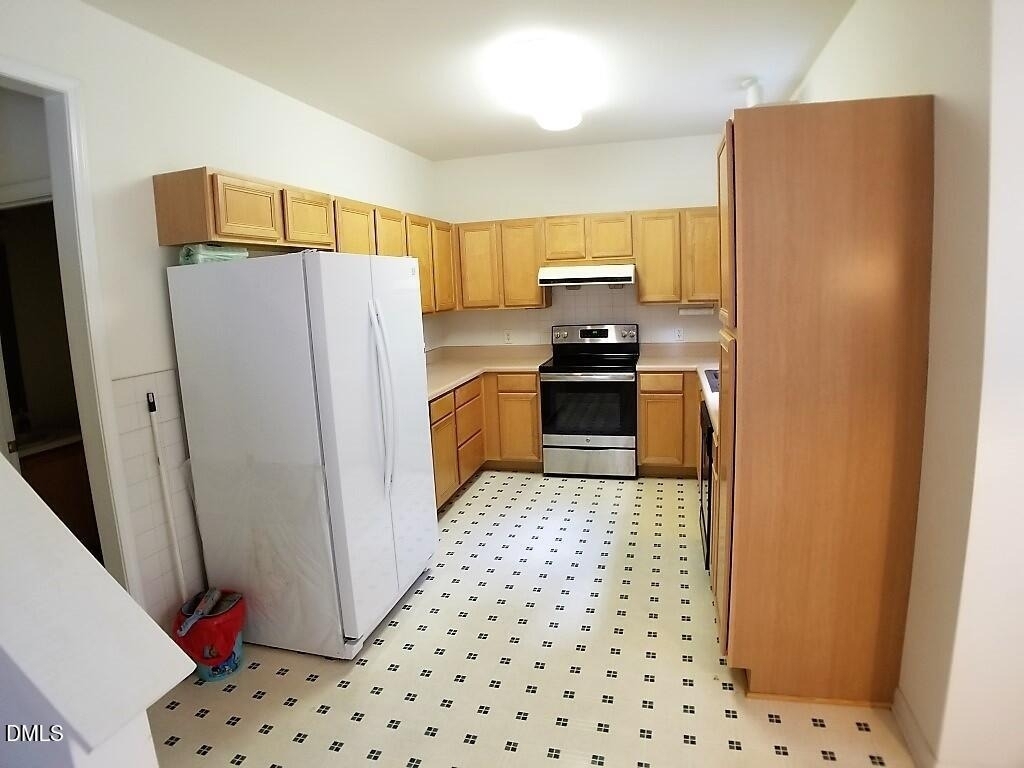 2100 Ramsgate Street - Photo 2