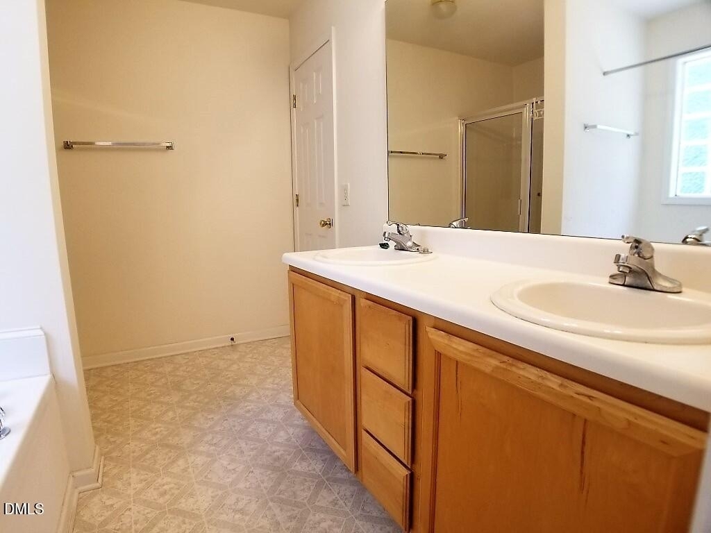 2100 Ramsgate Street - Photo 10