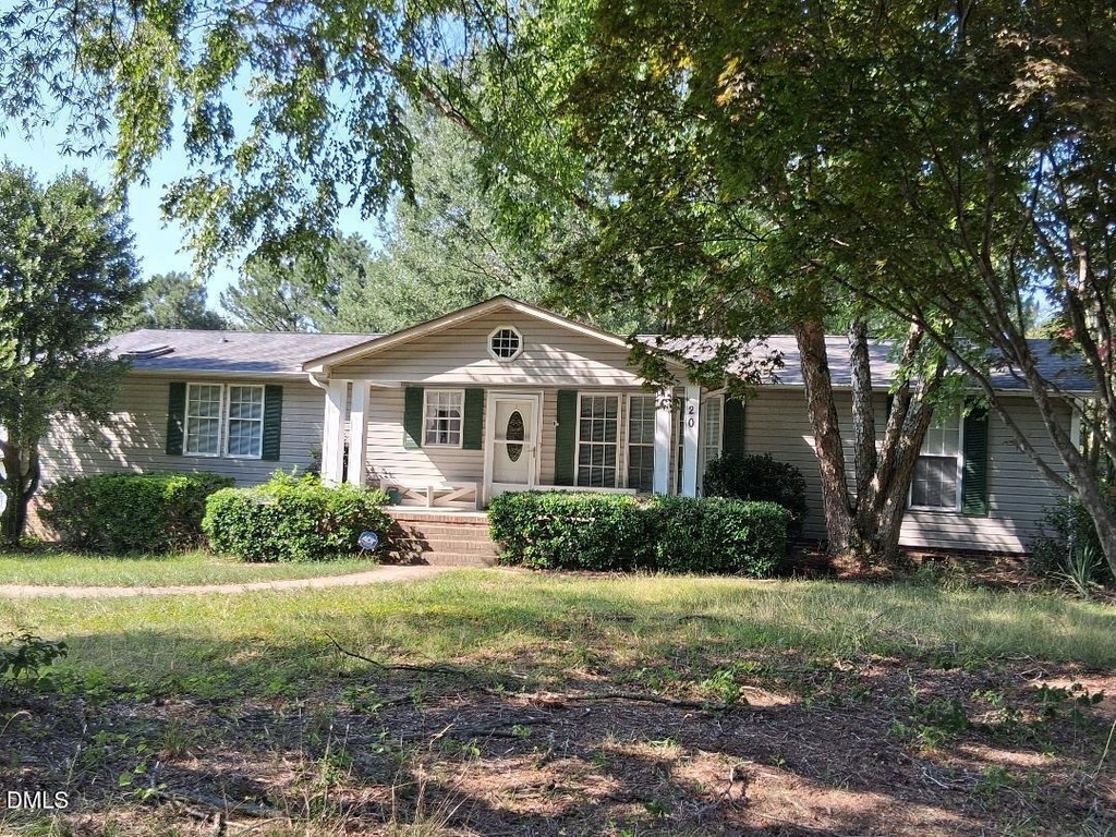 20 Rus Drive - Photo 0