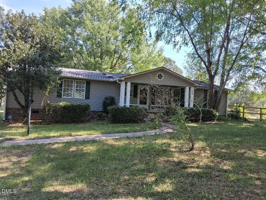 20 Rus Drive - Photo 1