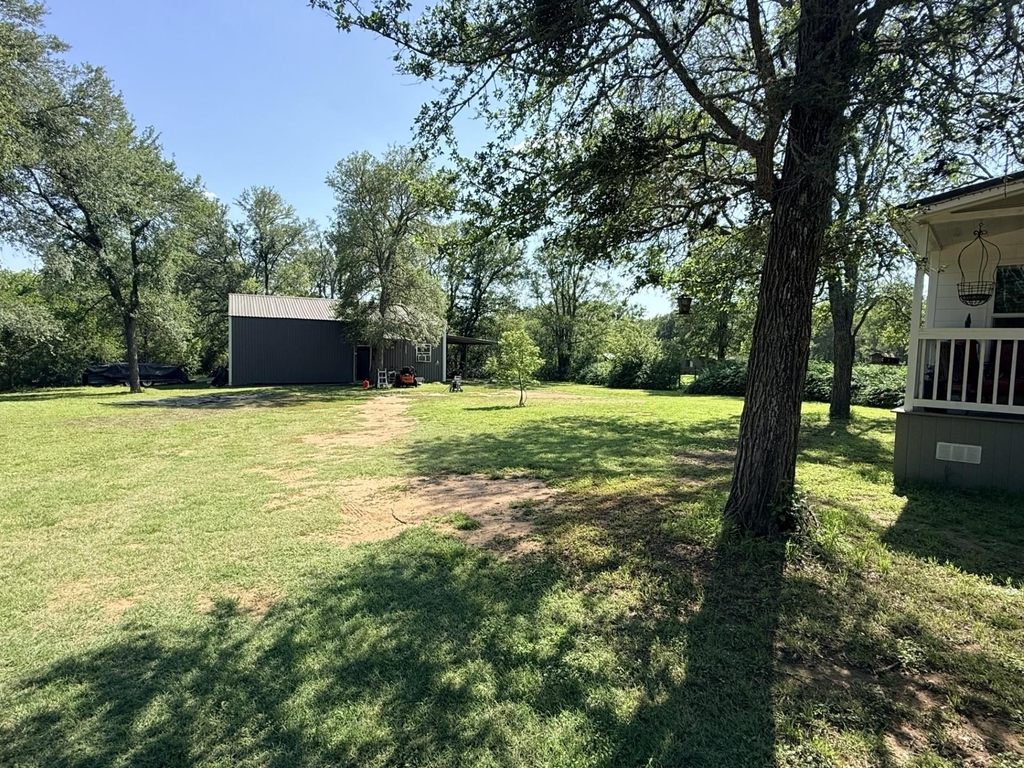 227 Crooked Hollow Rd - Photo 1