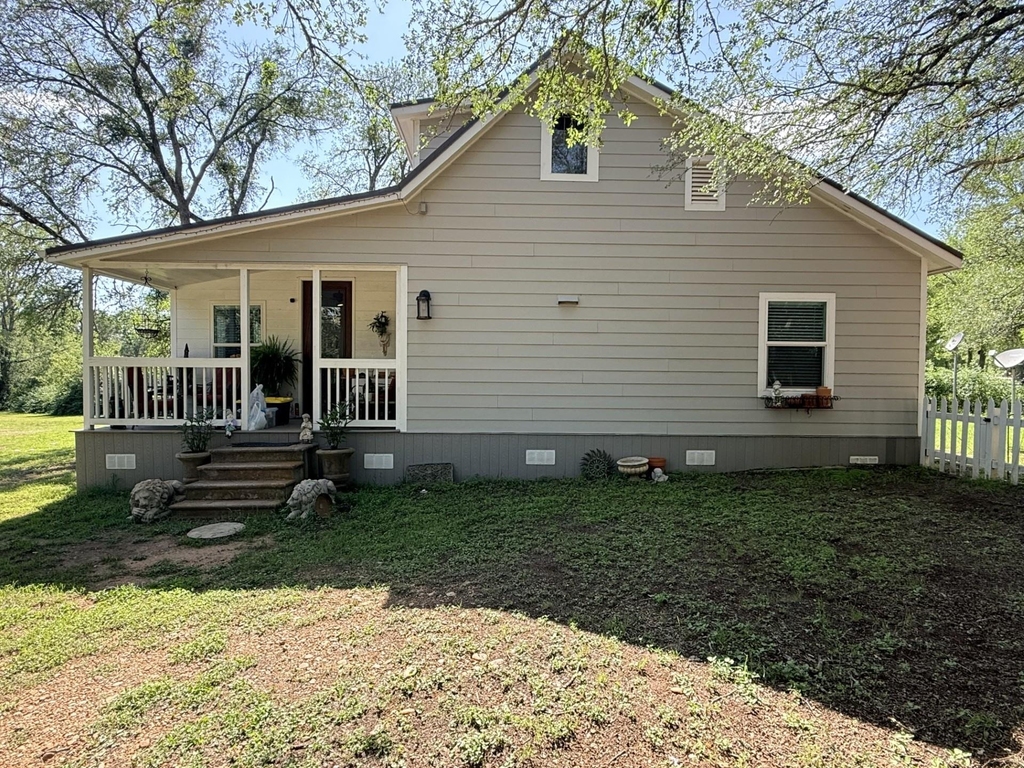 227 Crooked Hollow Rd - Photo 0