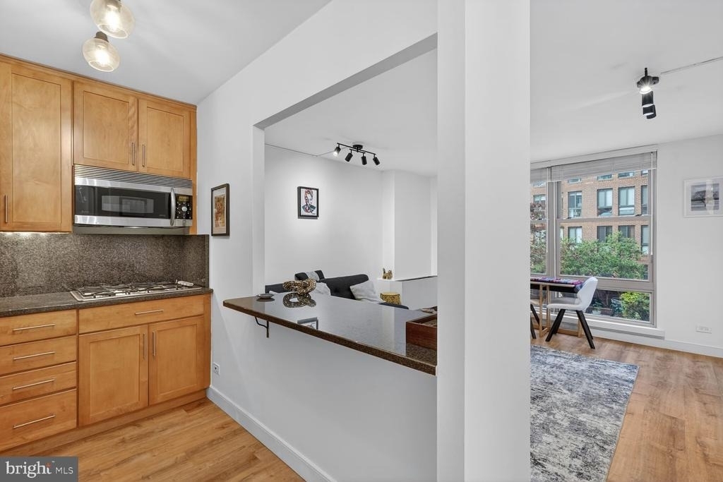 1260 21st Street Nw - Photo 3