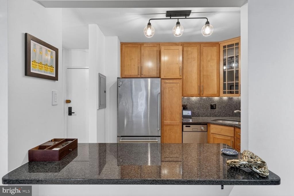 1260 21st Street Nw - Photo 10
