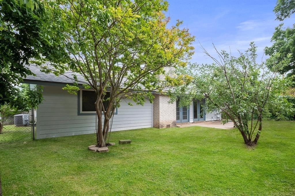 1401 Meadowmear Dr - Photo 27