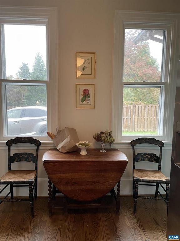 191 Barbour St - Photo 5