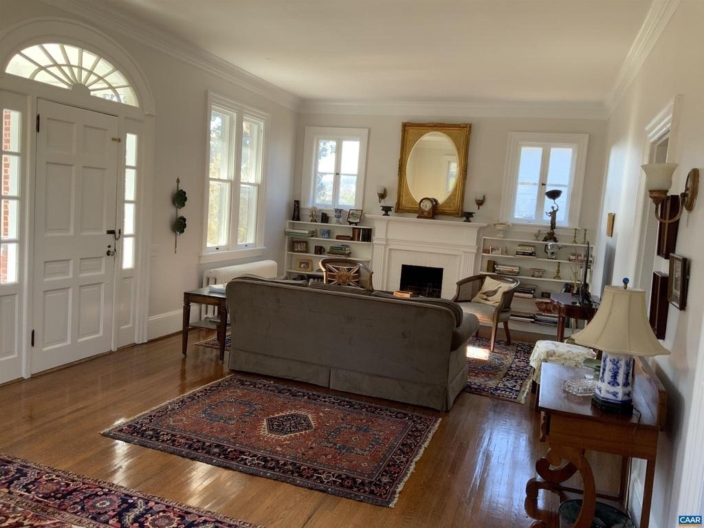 191 Barbour St - Photo 10