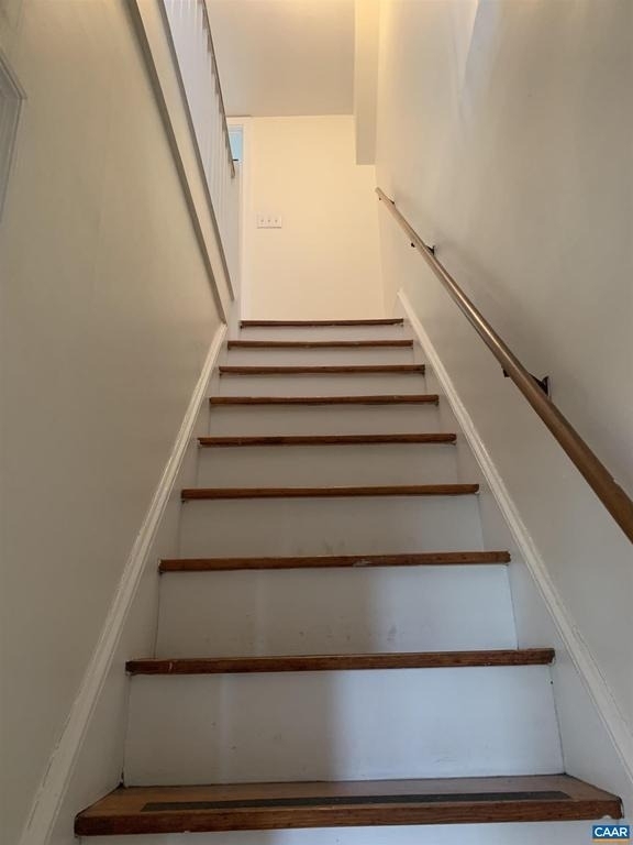 191 Barbour St - Photo 12