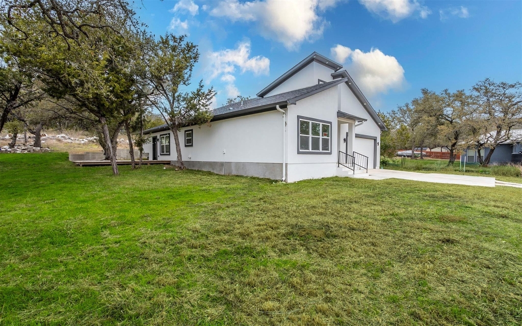 2718 Leslie Ln - Photo 23