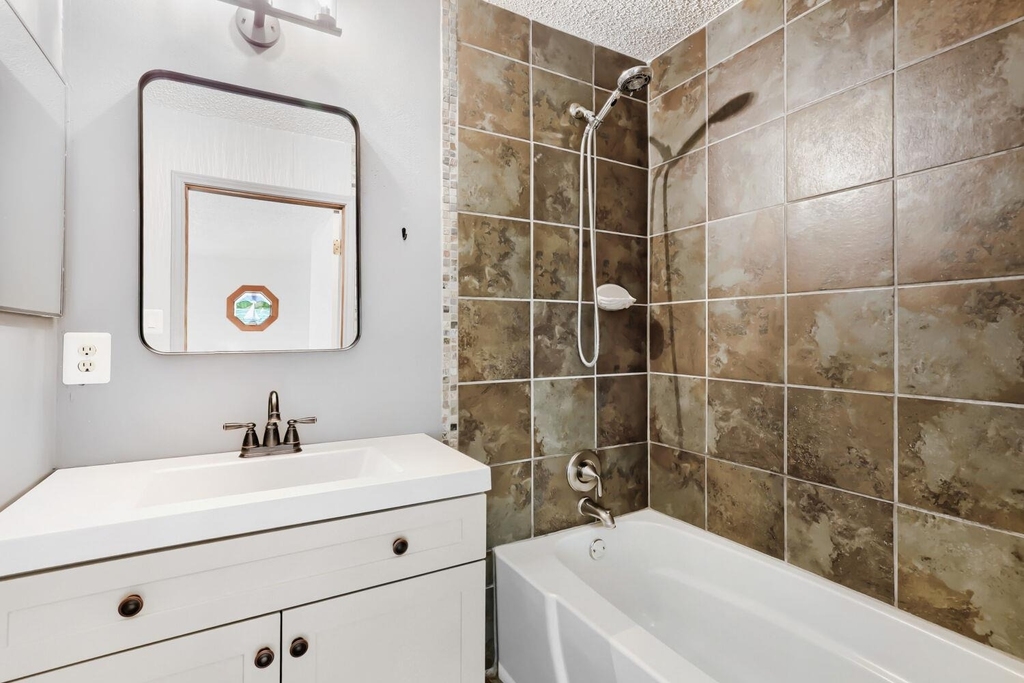 16109 Awalt Dr - Photo 23