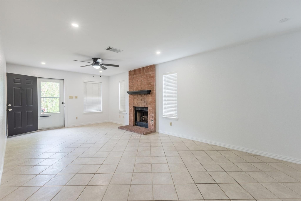 8506 Bisbee Ct - Photo 1