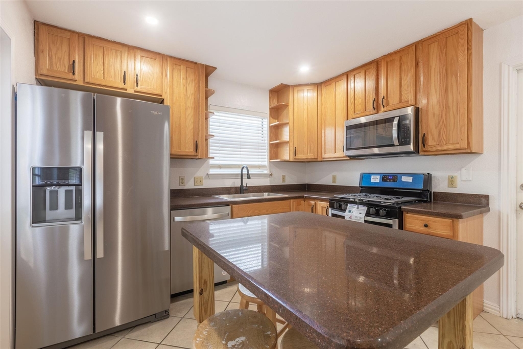 8506 Bisbee Ct - Photo 8