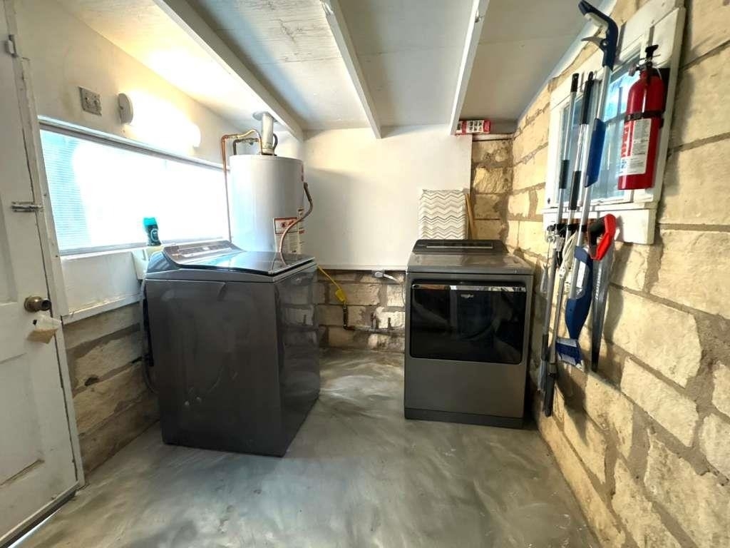 1101 Holly St - Photo 14