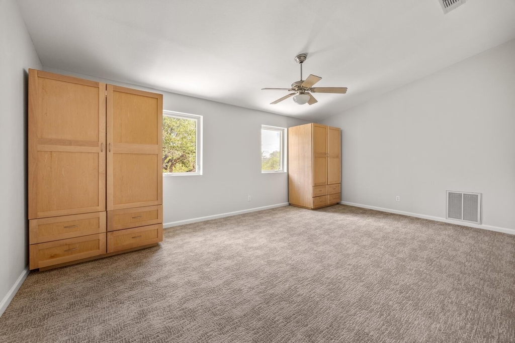 1100 Chapparal Dr - Photo 12