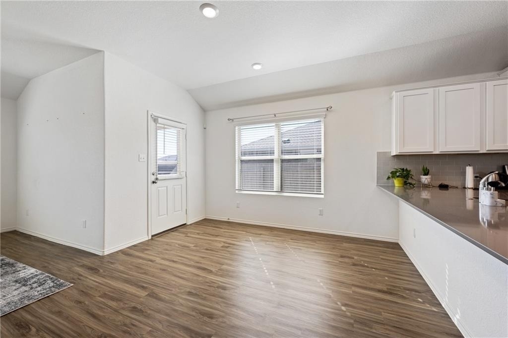 21317 Wilmiller Ln - Photo 9