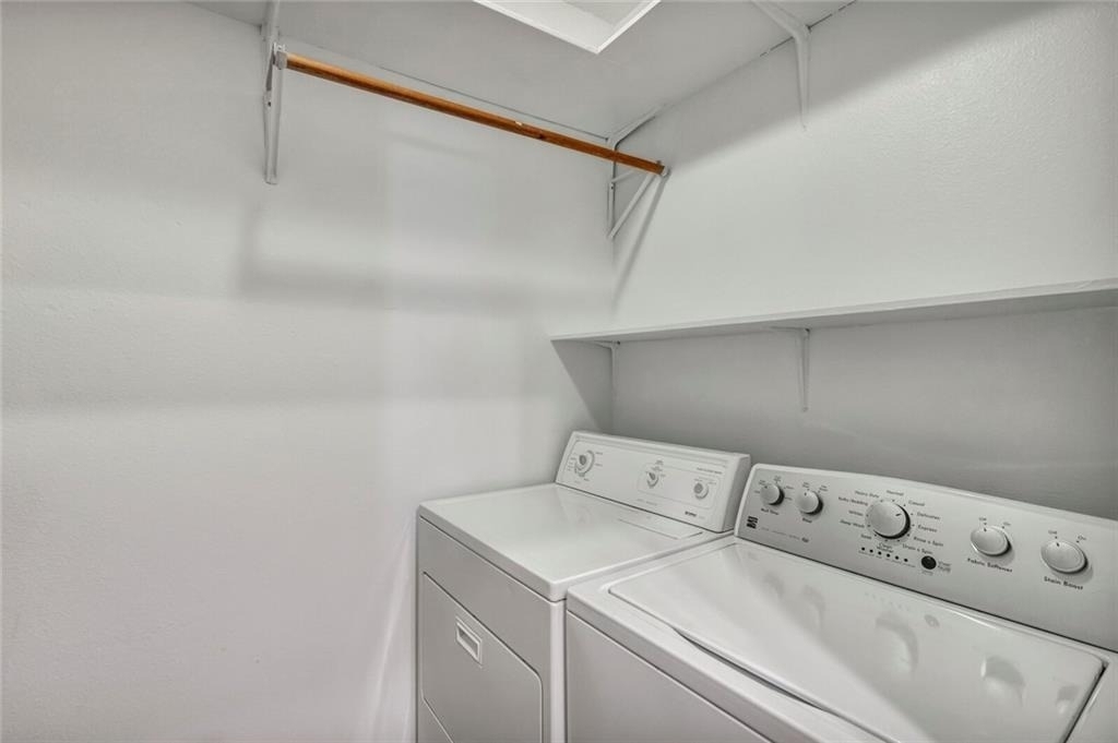 1307 Kinney Ave - Photo 5