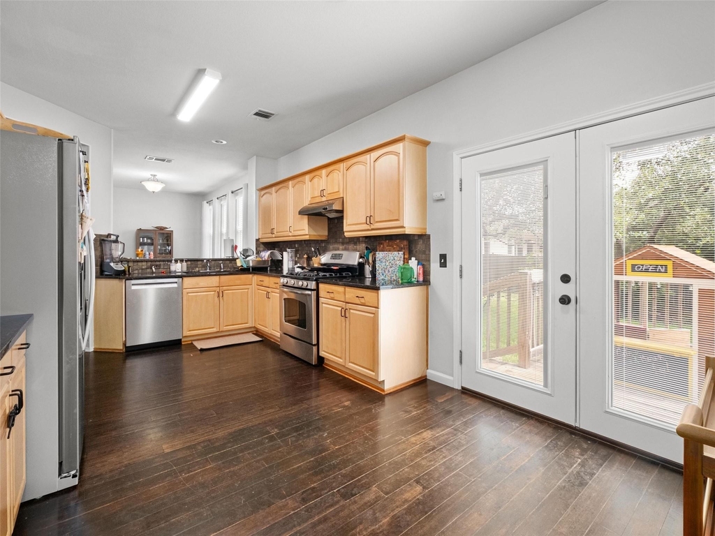 6630 Hillside Terrace Dr - Photo 10