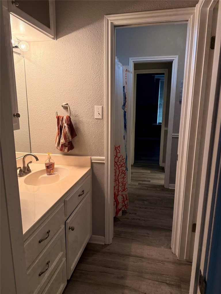 5600 Fm 1466 - Photo 19