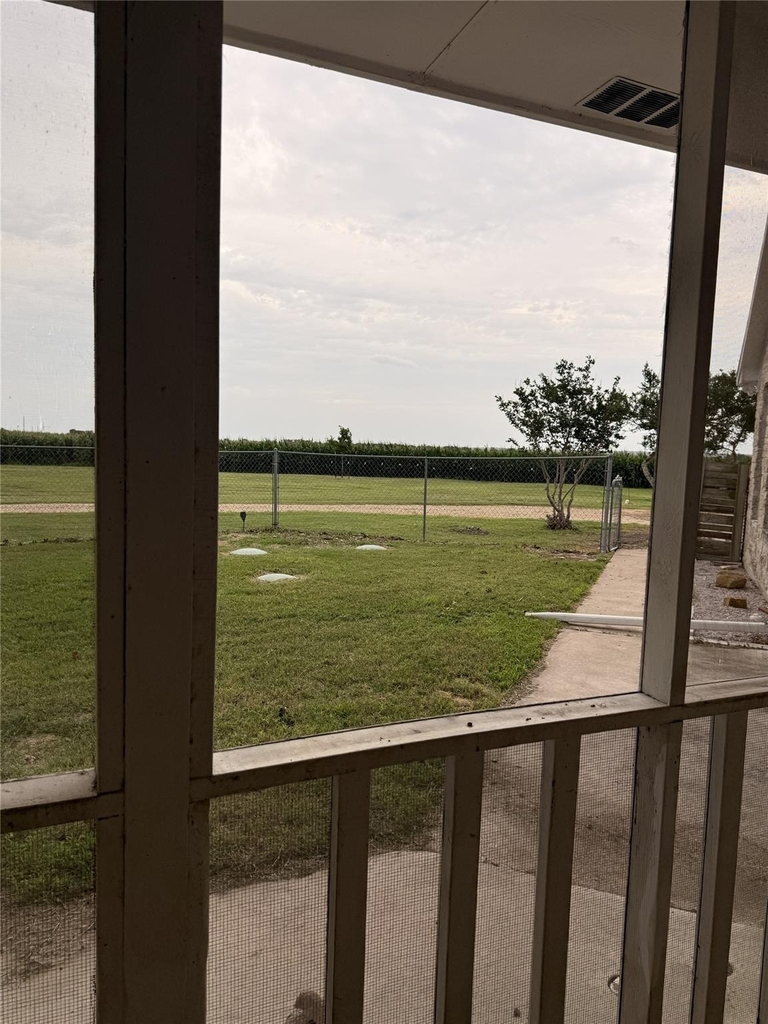 5600 Fm 1466 - Photo 42